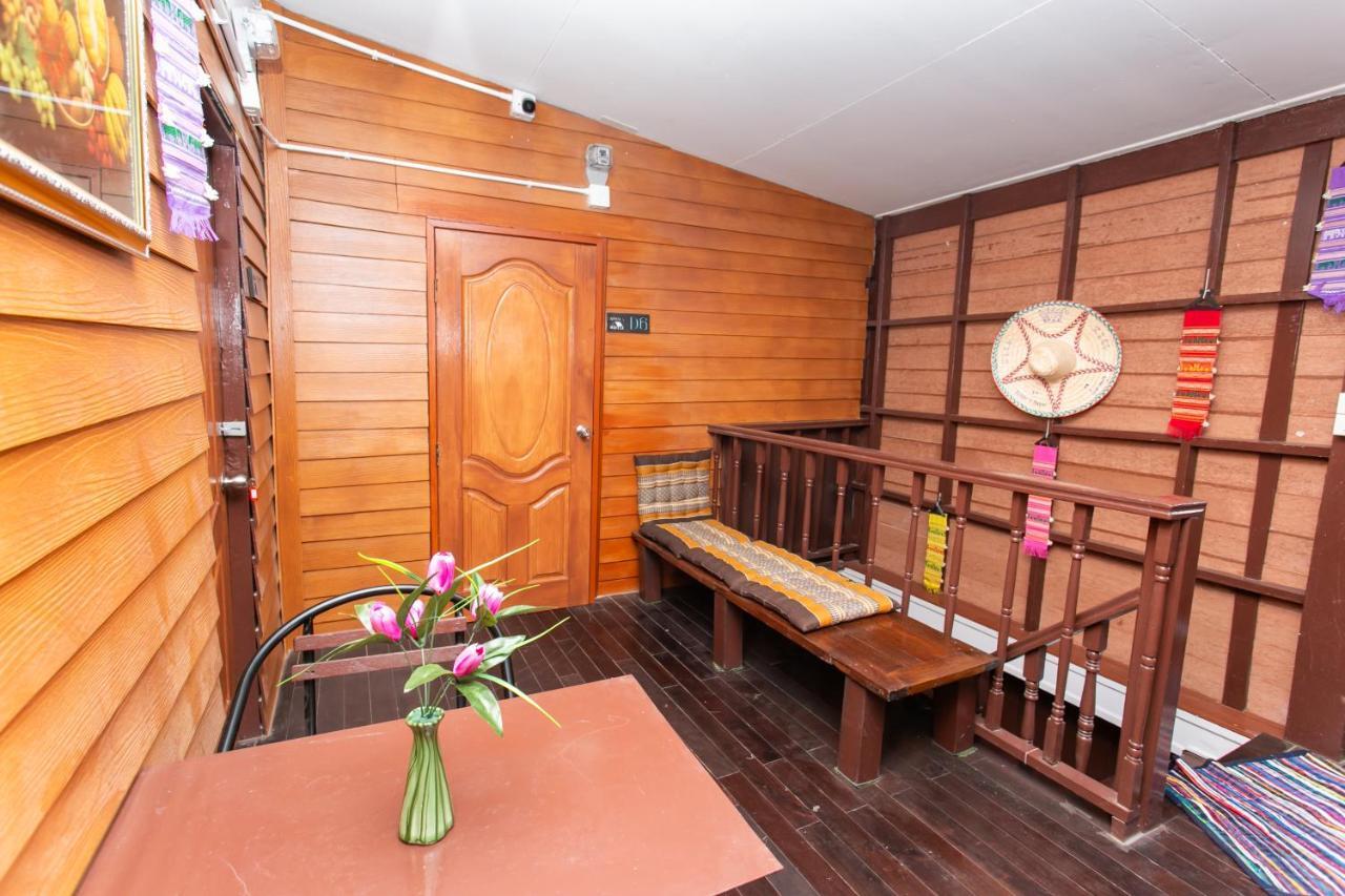 Arku'S House Hostel Τσιάνγκ Μάι Εξωτερικό φωτογραφία
