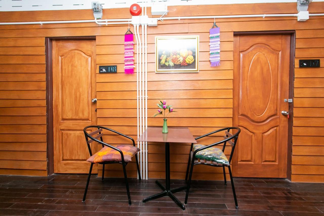 Arku'S House Hostel Τσιάνγκ Μάι Εξωτερικό φωτογραφία