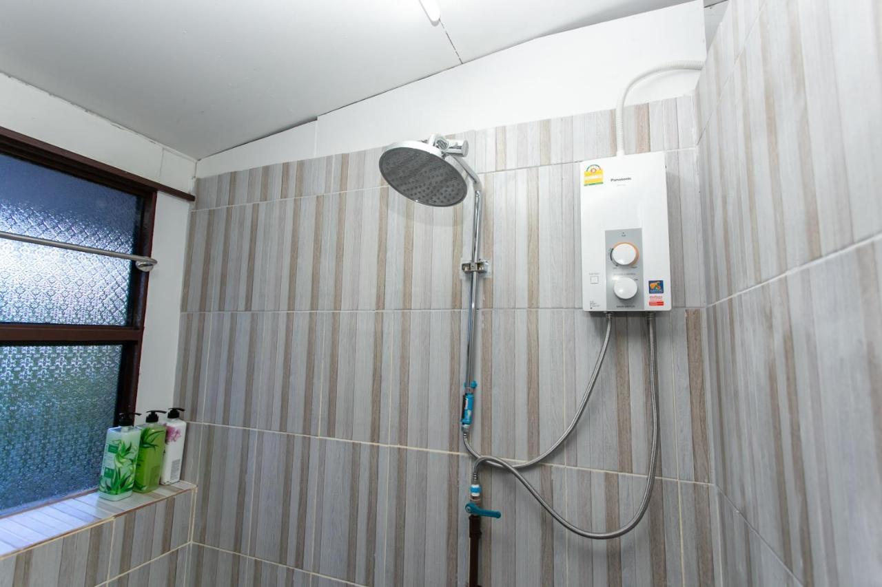 Arku'S House Hostel Τσιάνγκ Μάι Εξωτερικό φωτογραφία