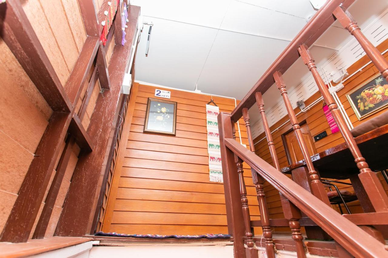 Arku'S House Hostel Τσιάνγκ Μάι Εξωτερικό φωτογραφία